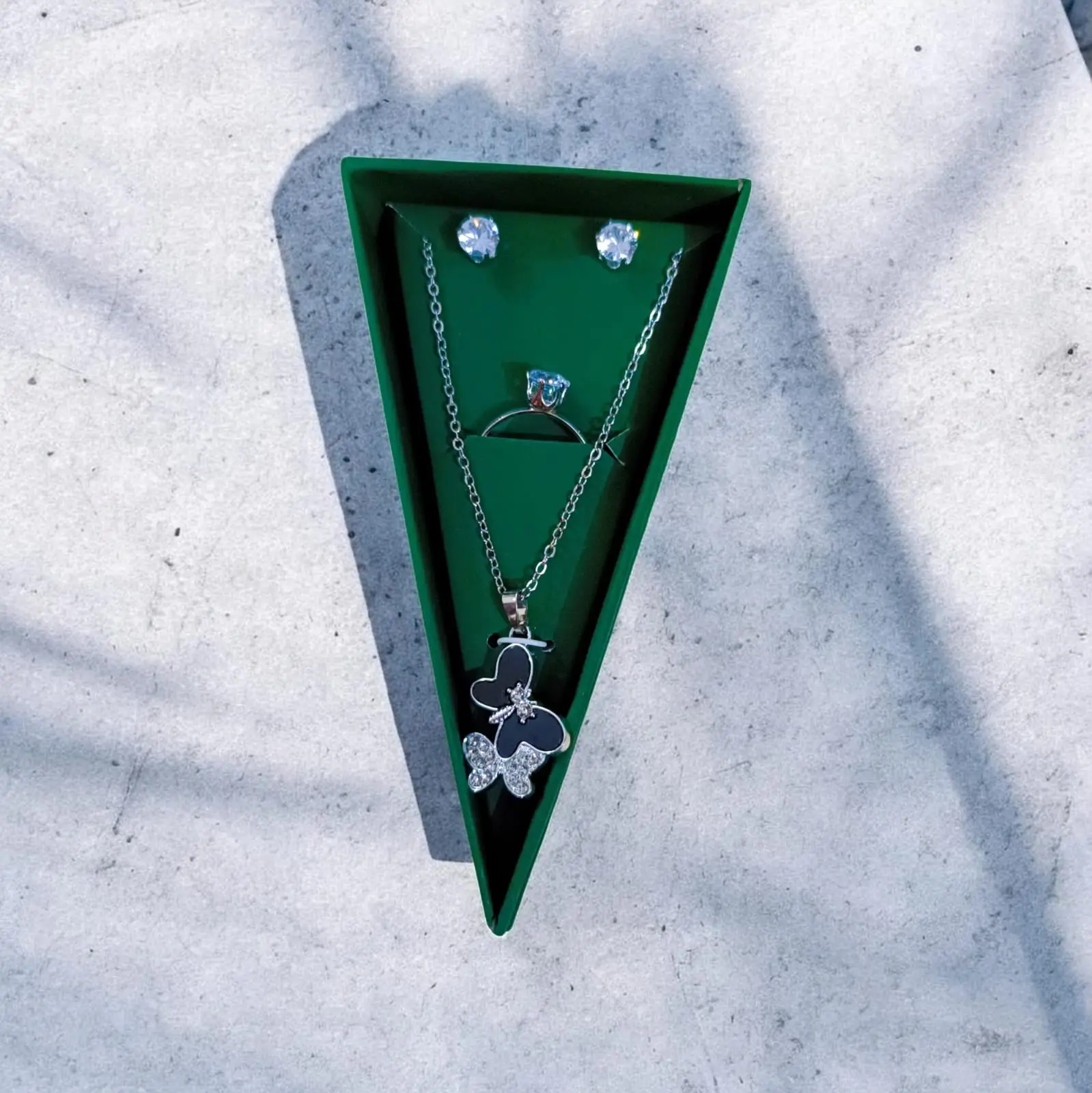 Premium Star Zircon Pendant Set